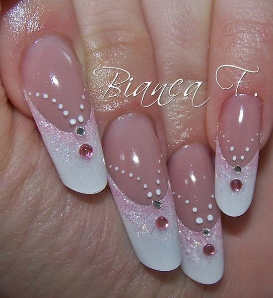 nail art mariage avec bijoux